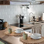La Terrasse, House