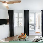 Apartment La Terrasse, House *