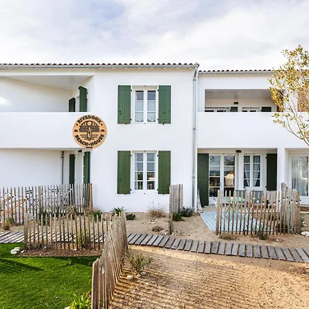 La Terrasse, House *